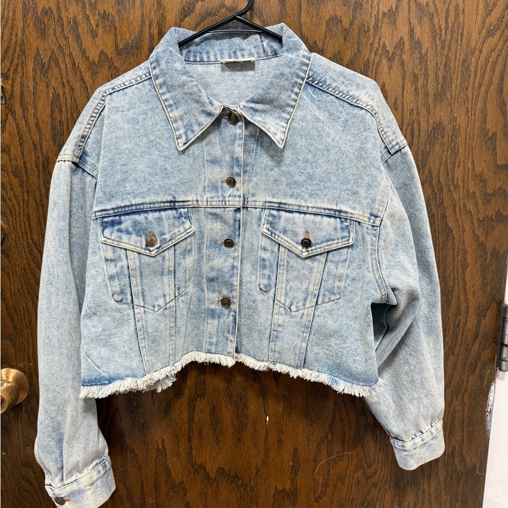 Elan Light Blue Cropped Jean Jacket